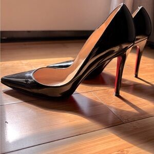 Christian Louboutin Pigalle Pumps - Patent calf leather - Black - Women